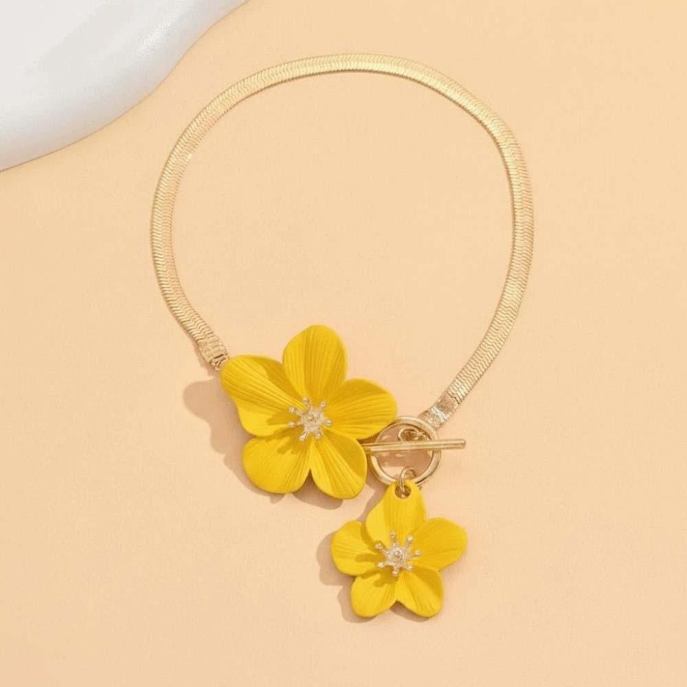 with OT Buckle Oil-Dripped Foot Chain Golden Beach Jewelry Simple Flower Pendant Anklet Women