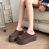 2024 Осень и зима Ретро Новые модные женские теплые бархатные однотонные хлопковые тапочки с толстой подошвой и носком