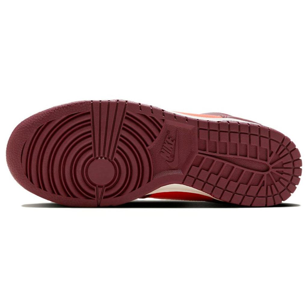 Nike Dunk High 'Be True To Her School' Женские FJ2263-600