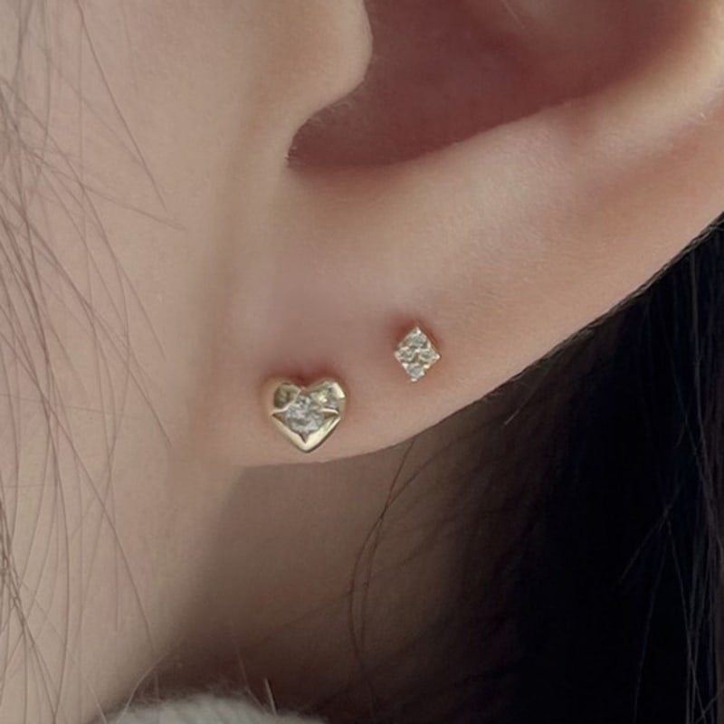 Youngglow 14k Sparkling In Heart Piercing