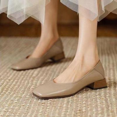 Модная женская обувь на низком каблуке 2024 Новинка Тренд Элегантные туфли с квадратным носком Массивная кожа Зрелая Офисная Платье Zapatillas Mujer