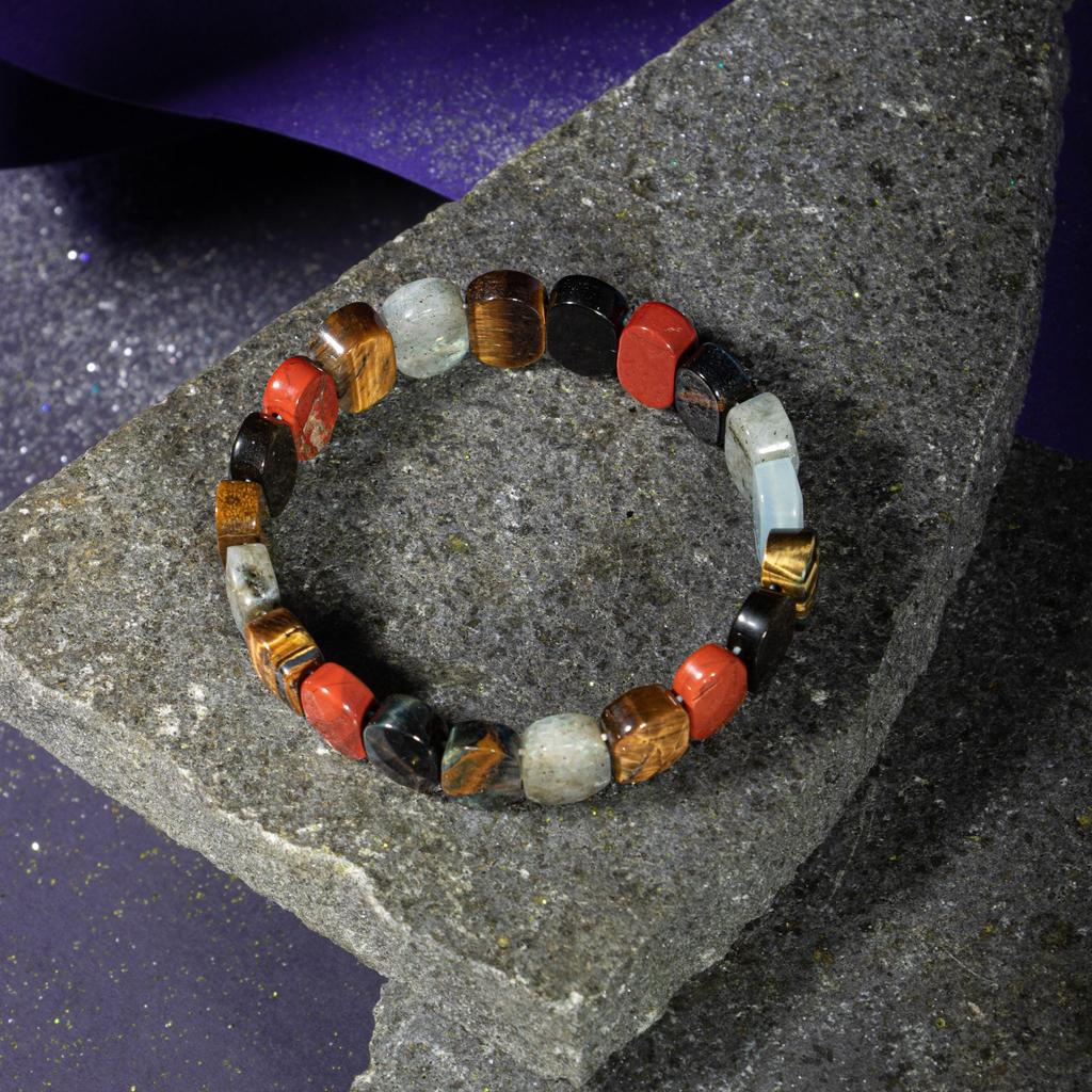 Браслет Скорпион Дымчатый кварц, золотой обсидиан, яшма, тигровый глаз, красный агат, розовый кварц