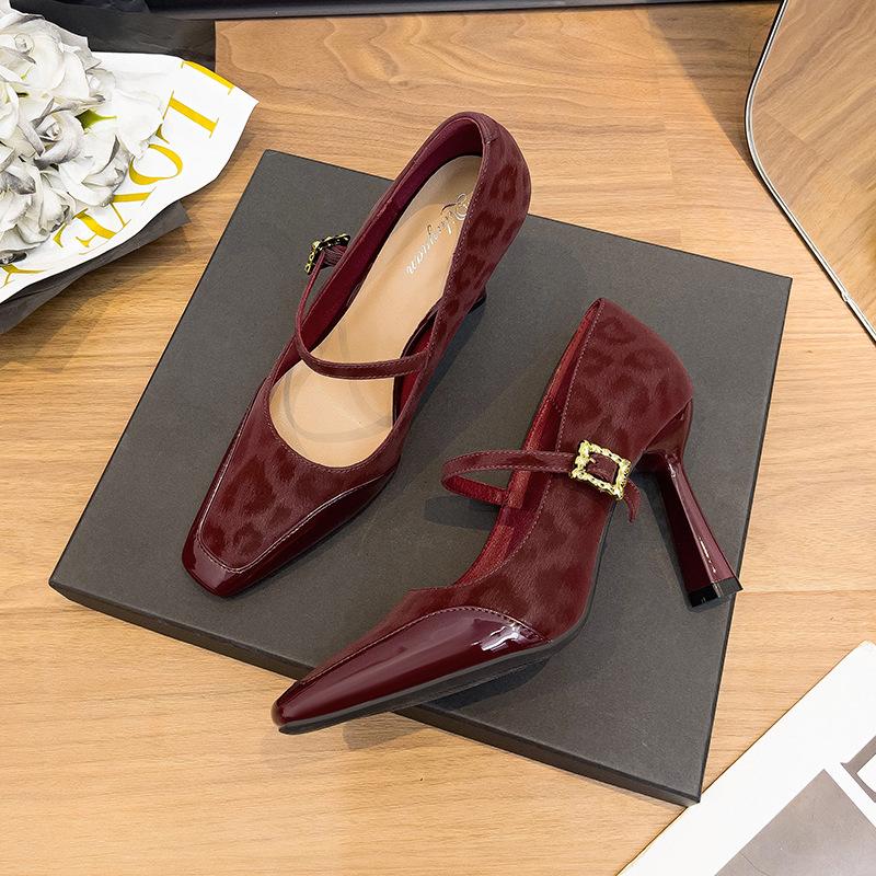 Туфли на высоком каблуке-шпильке 9 см с сексуальным леопардовым принтом, сшитые вместе с туфлями Мэри Джейн, новинка 2025 года, туфли на высоком каблуке с квадратной головкой