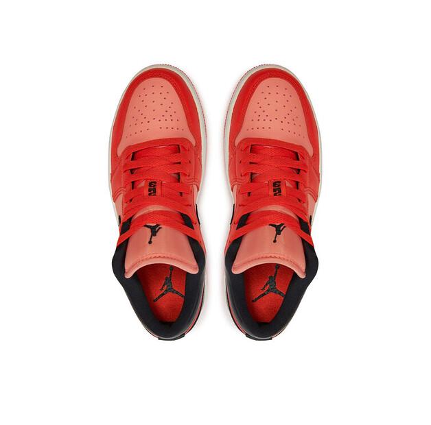 Кроссовки Nike Air Jordan 1 Low Se