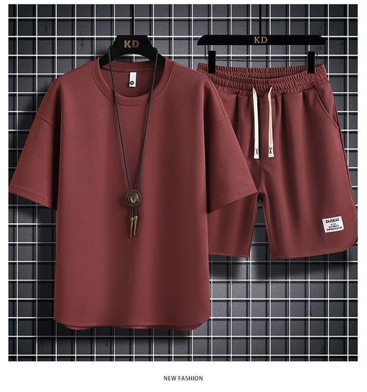 Мужской летний костюм-двойка: Футболка с круглым вырезом и дышащие шорты