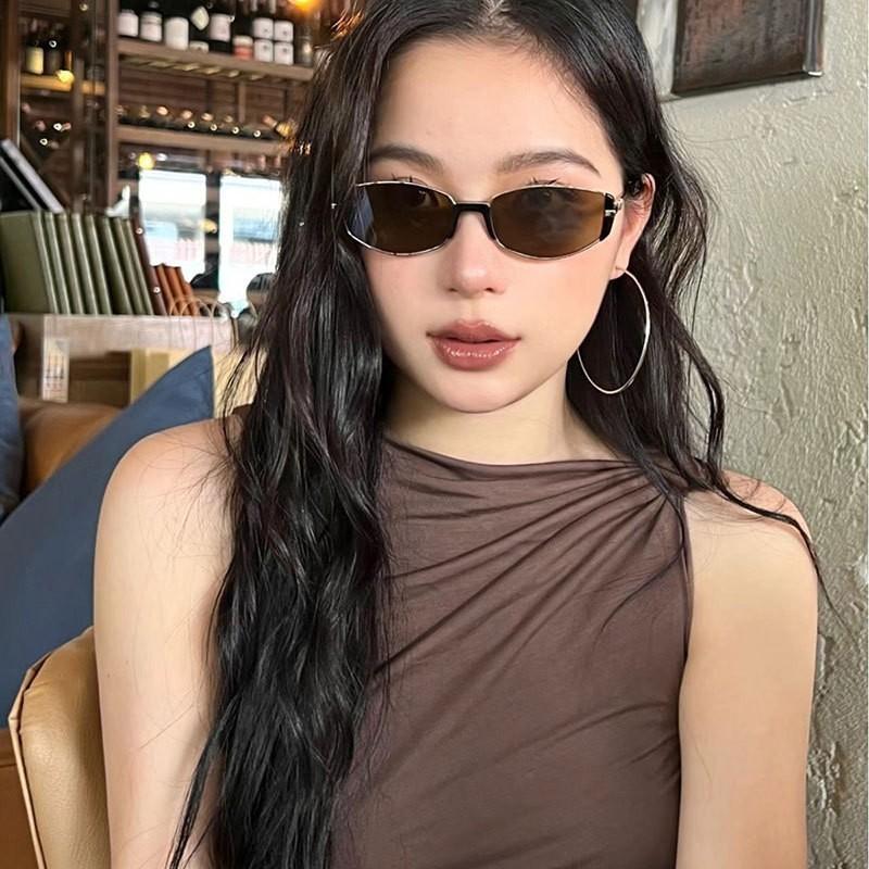 New modern retro premium brown narrow frame small brown glasses women's round face thin cat eye sunglasses sunglasses