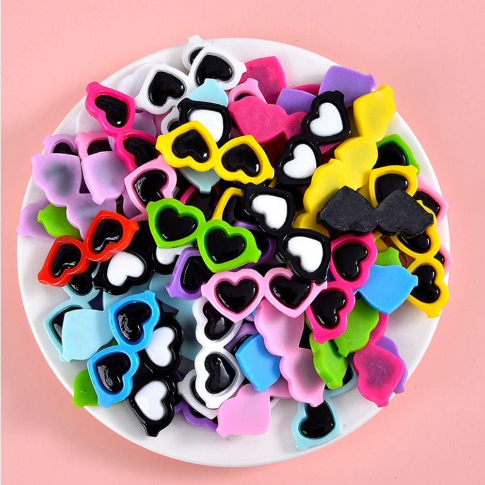50pcs Flat Back Resin Mini Sunglasses Heart-Shaped Simulation Toy Kawaii Resin Ornaments Scrapbook