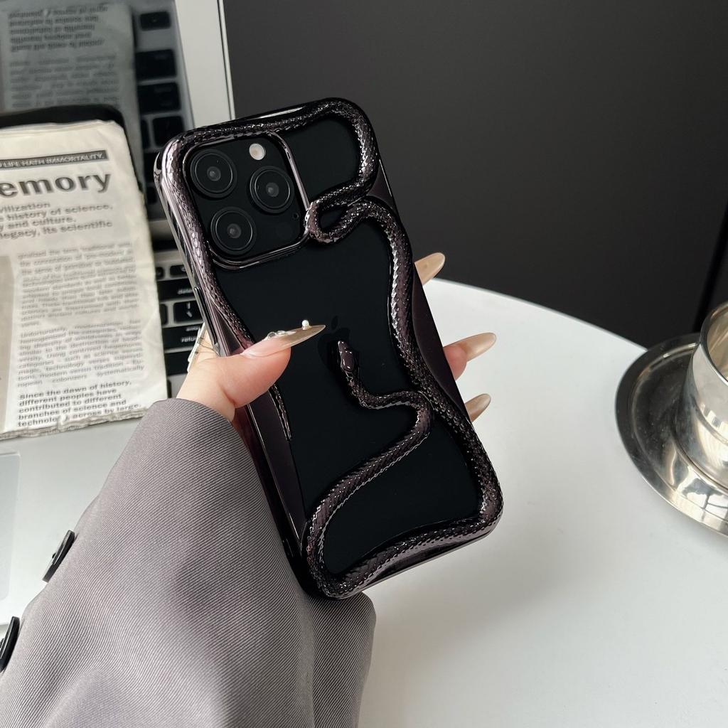 Electroplating hollow three-dimensional snake mobile phone case for Apple 16 trend 15/14/13 hollow 12/12PRO protective case