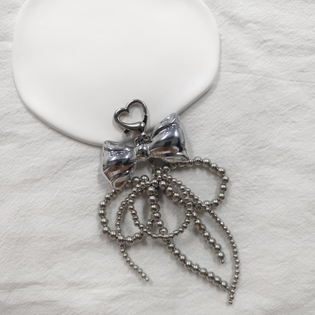 Elegant Pearl Bowknot Keychain Pendant Keyring Heart Charm Lovely Hanging Decorations for Purse Bag Backpack Handbag