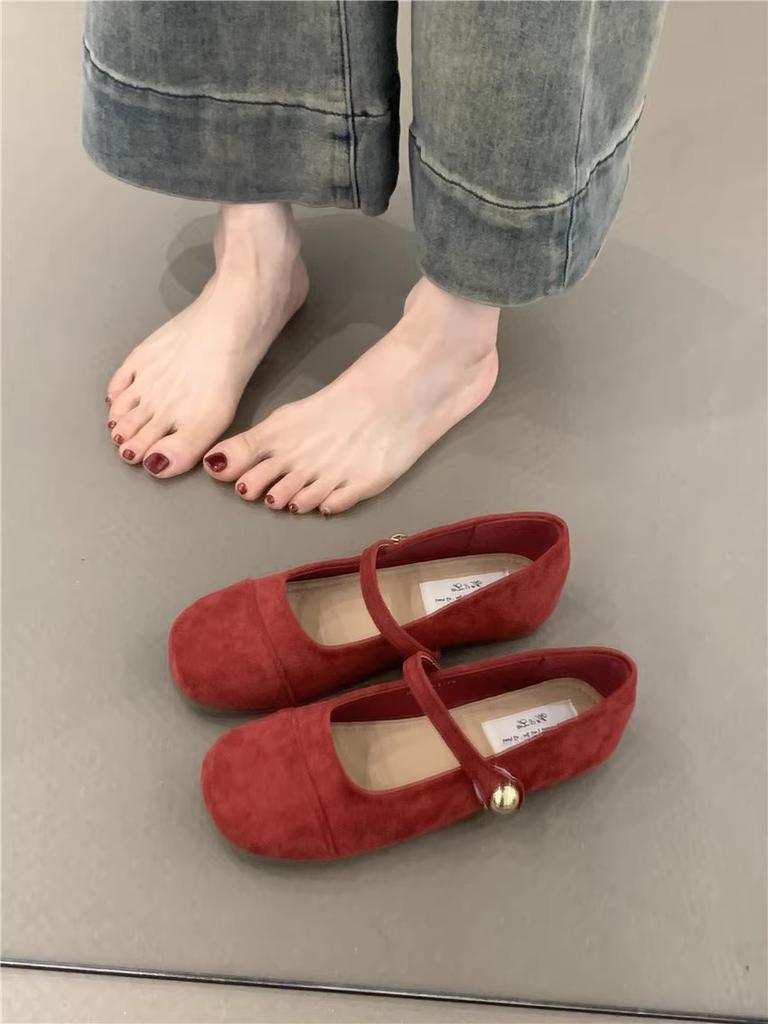 Туфли в стиле ретро с неглубоким горлом для девочек 2025 года, весна и осень, новые французские туфли с мягким плоским дном и надписью «Мэри Джейн»