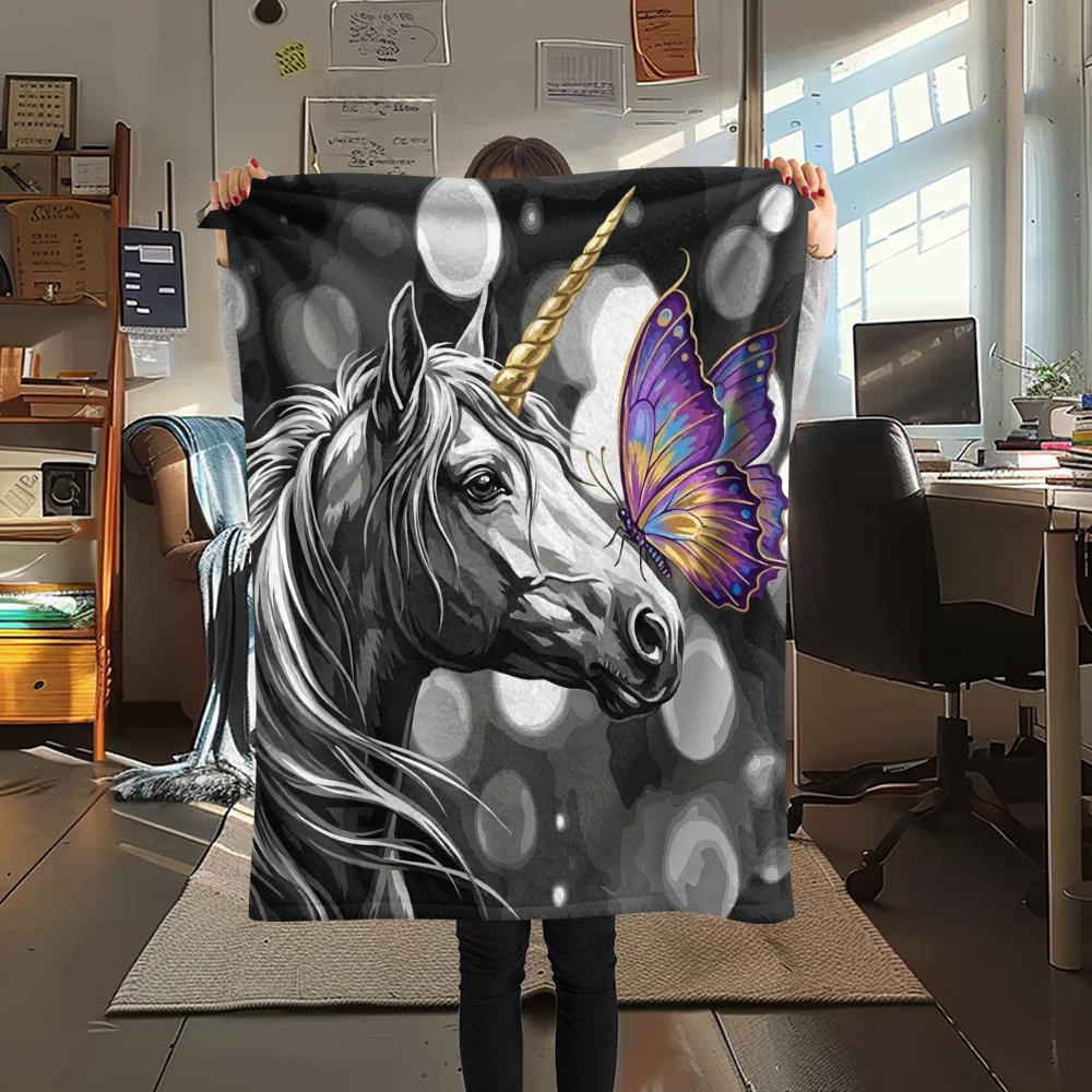 1PC Watercolor Animal Art Print Flannel Blanket, High quality All Seasons, Home Decor, Warmth and Comfort, Perfect for Christmas Gifts