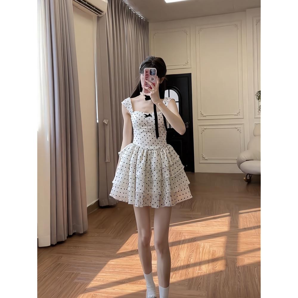 Birthday Princess Dress Temperament Cake Dress Women's Summer 2025 New Polka Dot Halter Fluffy Short Skirt