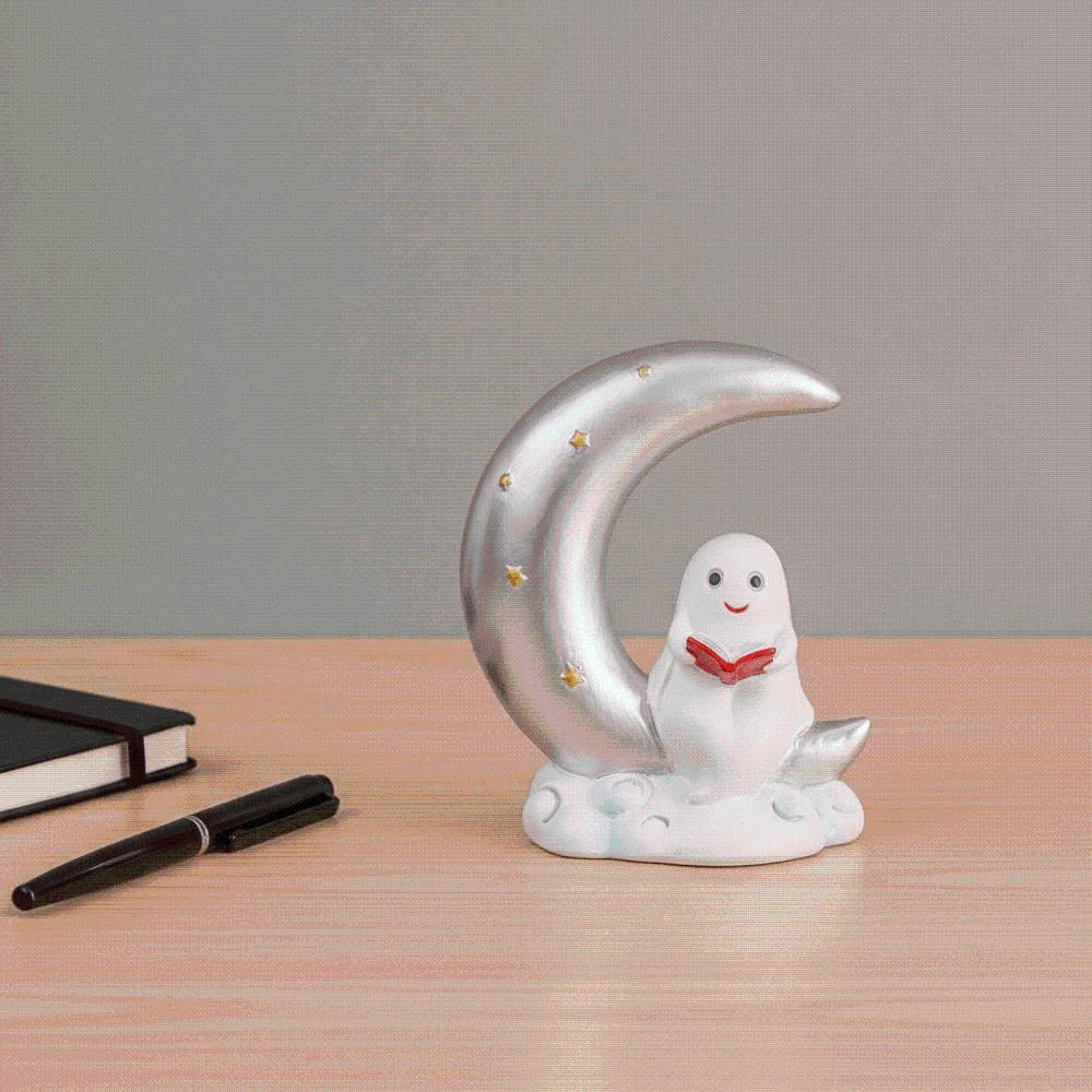 Compact Size Ghost Moon Table Decor Smooth Finish Halloween Resin Ornament Festival Gift