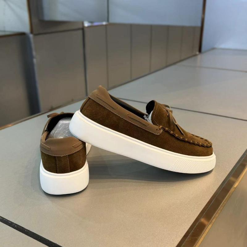 Men's Loafers Slip On Casual Shoes Retro Suede Leather Flat Shoes Fashion Platform Men Driving Shoes Luxury Brand New Dress Shoe