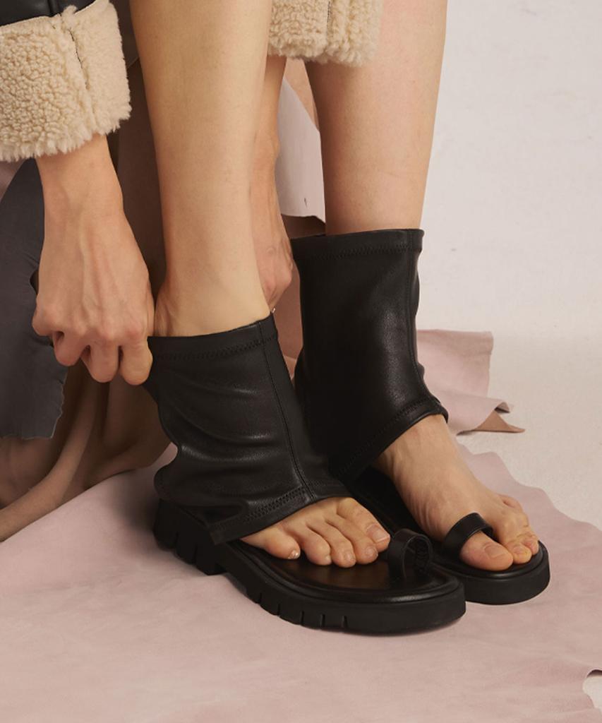 Leah Peony Flip-Flop Boots_Black
