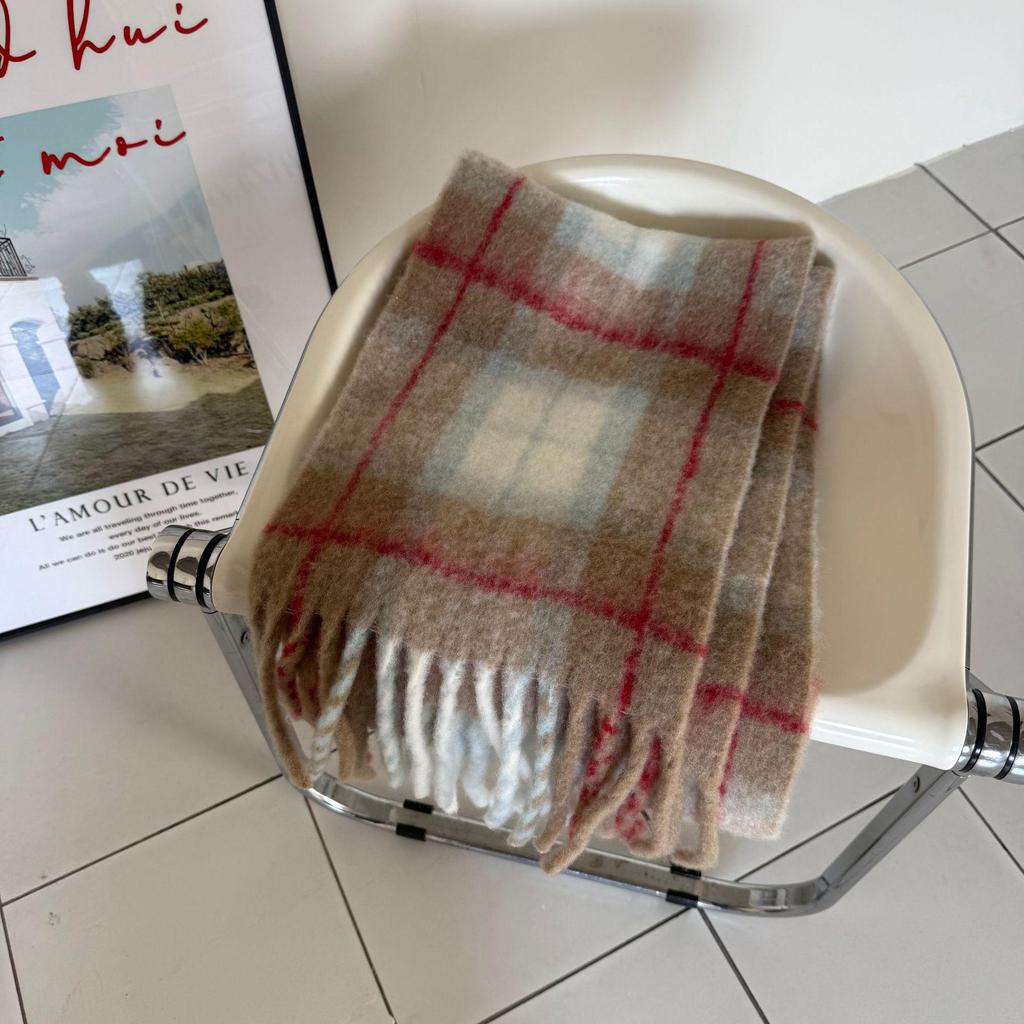 Women's Thickened Scarf: Soft Merino Wool Blend, Minimal Shedding, High Quality Winter Cold Protection