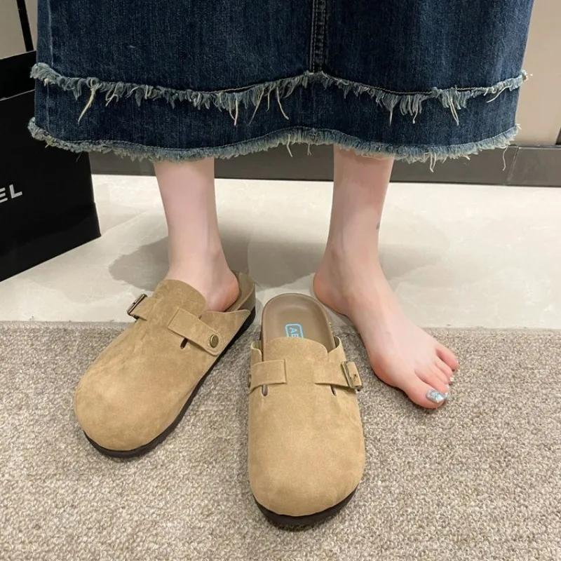 Zapatos Mujer Новые женские замшевые мюли Тапочки на плоской подошве Бостонские сабо Сандалии Модные уличные слипоны Пляжные сандалии