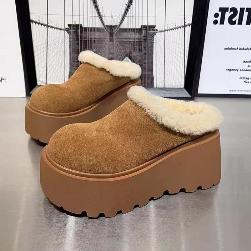 Fashion Winter New Baotou Slippers Women's Fashion Round Head Suede Slip-on Thick Soles Comfortable Slope Heel Shoes