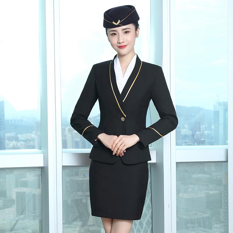 Женский профессиональный костюм стюардессы и администратора