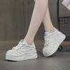 Увеличение роста см маленькие белые туфли женские универсальные весенне-осенние новые на толстой подошве модные спортивные повседневные кеды показывают стройные ноги