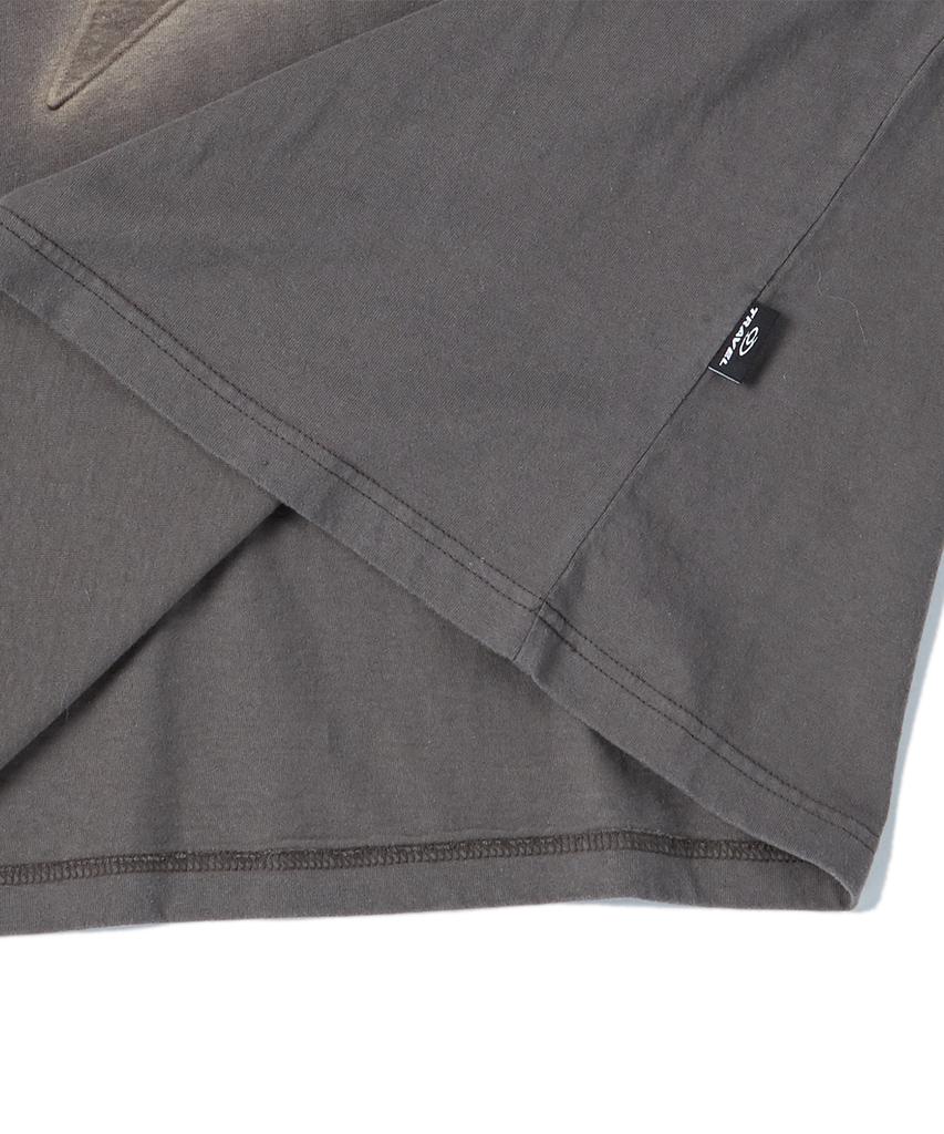 TRAVEL Embossed Star Long Sleeve Charcoal