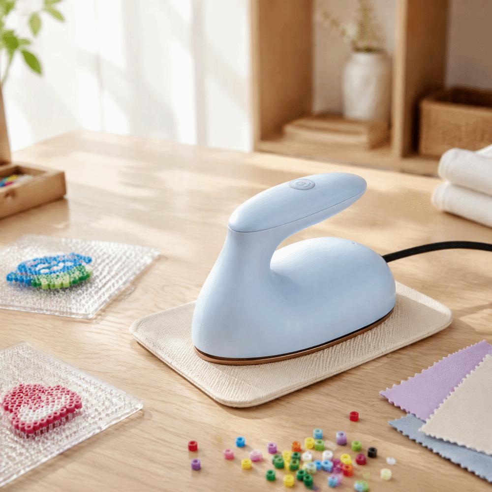 Lightweight Compact Iron Easy to Use Multi-Purpose Iron Mini Electric Iron For Sewing