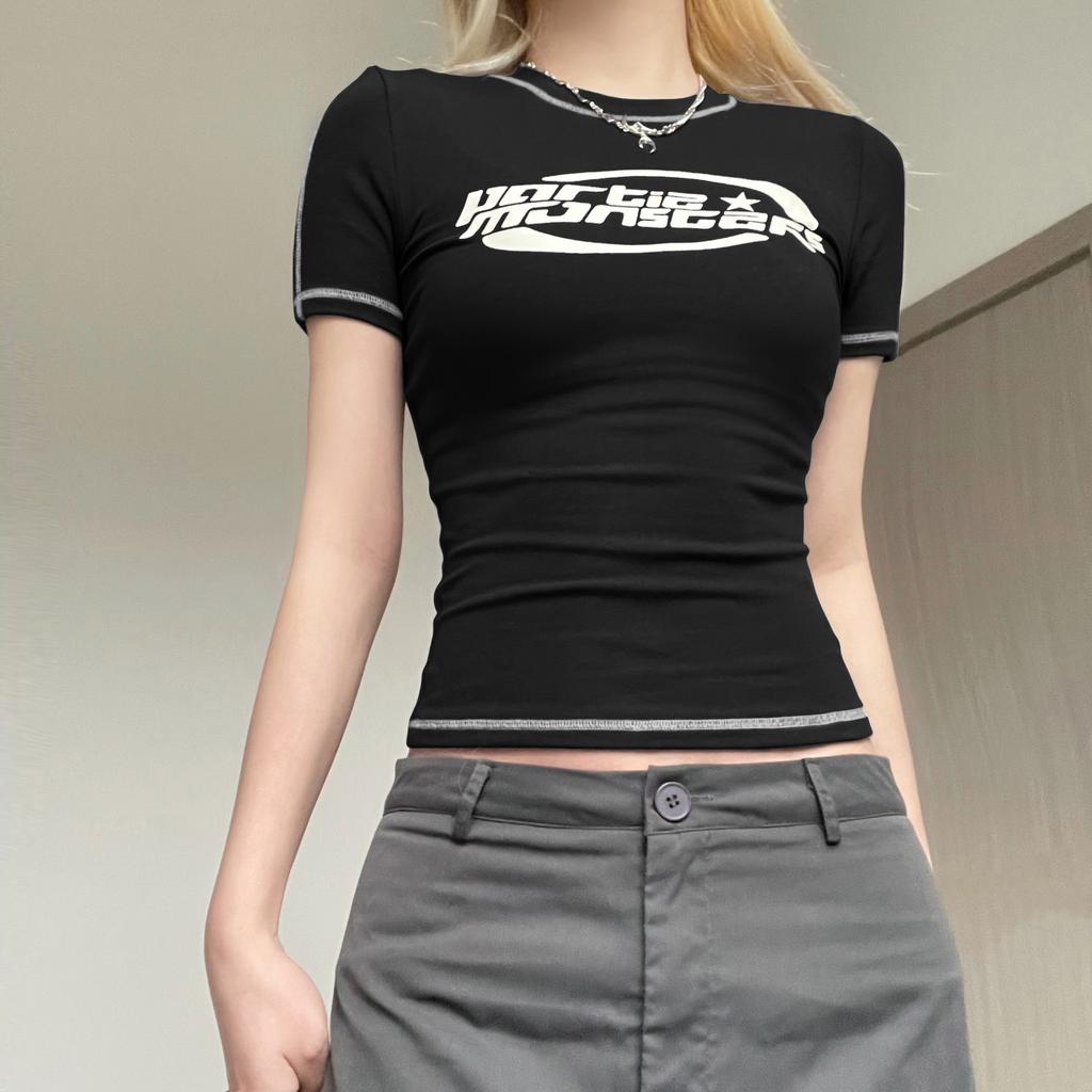 Ins Style Весенне-летняя женская одежда 2023 Ins Hot Girl Street Celebrity Серая функциональная женская футболка с короткими рукавами и принтом