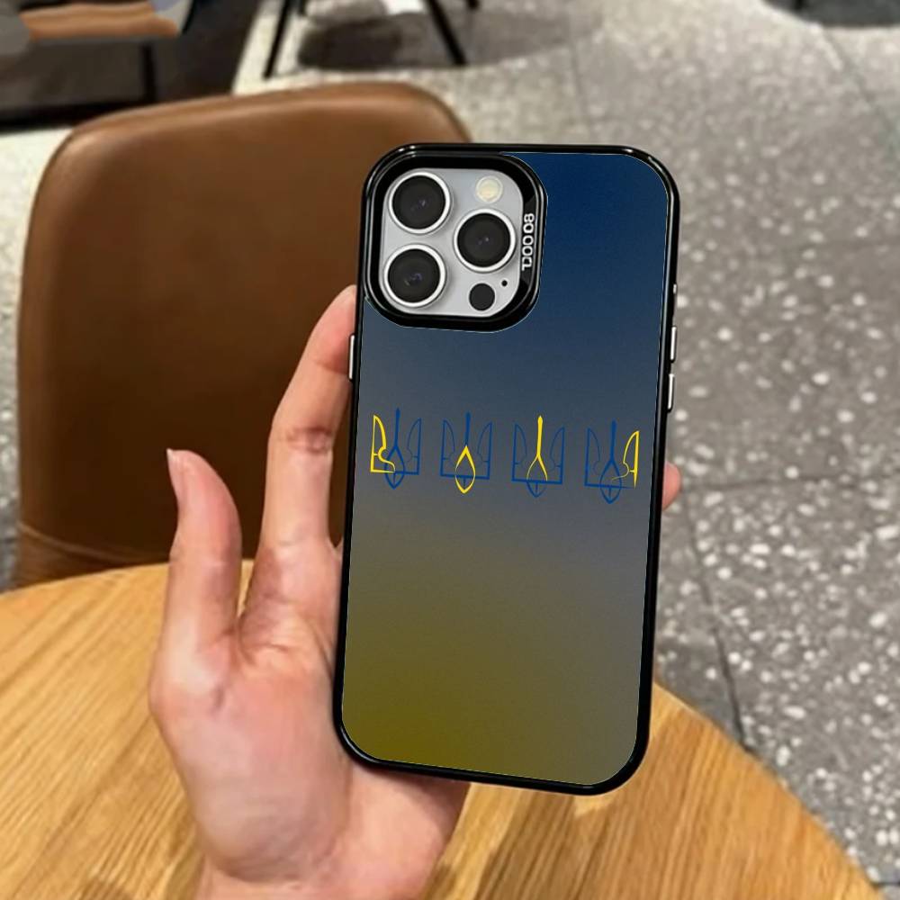 Украина Узор орнамента Чехол для телефона Для iPhone 17, 16, 15, 14, 13, 12, 11 Plus, Pro Max Цветной Посеребренный Внутренняя крышка