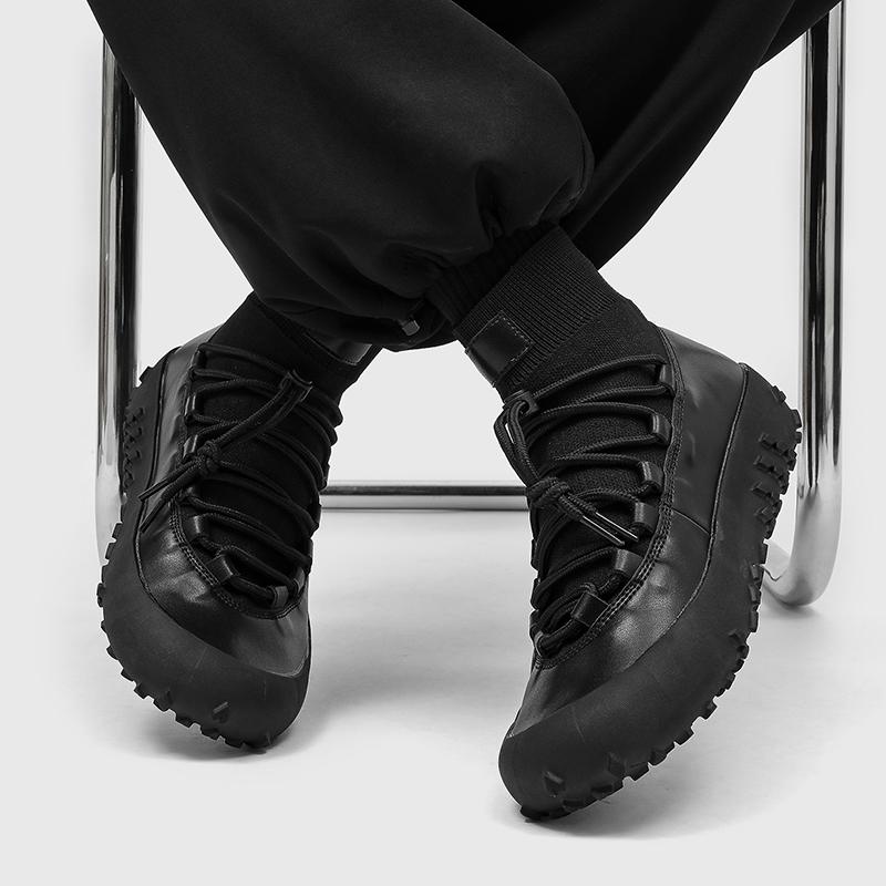 Men Slip On Outdoor Thick Sole Boots High Top Shoes Fashion Style Winter Walking and Commuting Casual Outdoor Travel Sizes 38-46