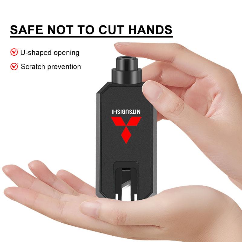 1Pc 2-in-1 Car Safety Hammer Window Glass Breaker Seat Belt Cutter Emblem For Mitsubishi lancer asx outlander pajero l200 galant