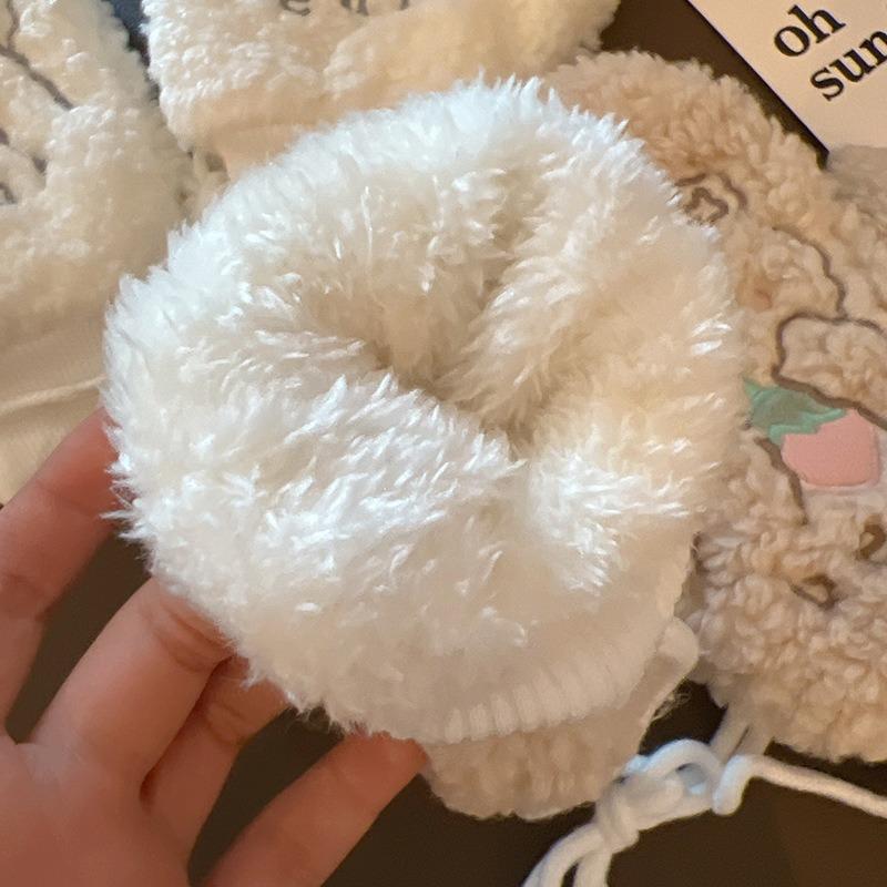 Плюшевые перчатки, зимние женские утолщенные теплые ветрозащитные варежки с пальцами, студенческие с подвеской на шею, горячо продаваемые ветрозащитные клубнички