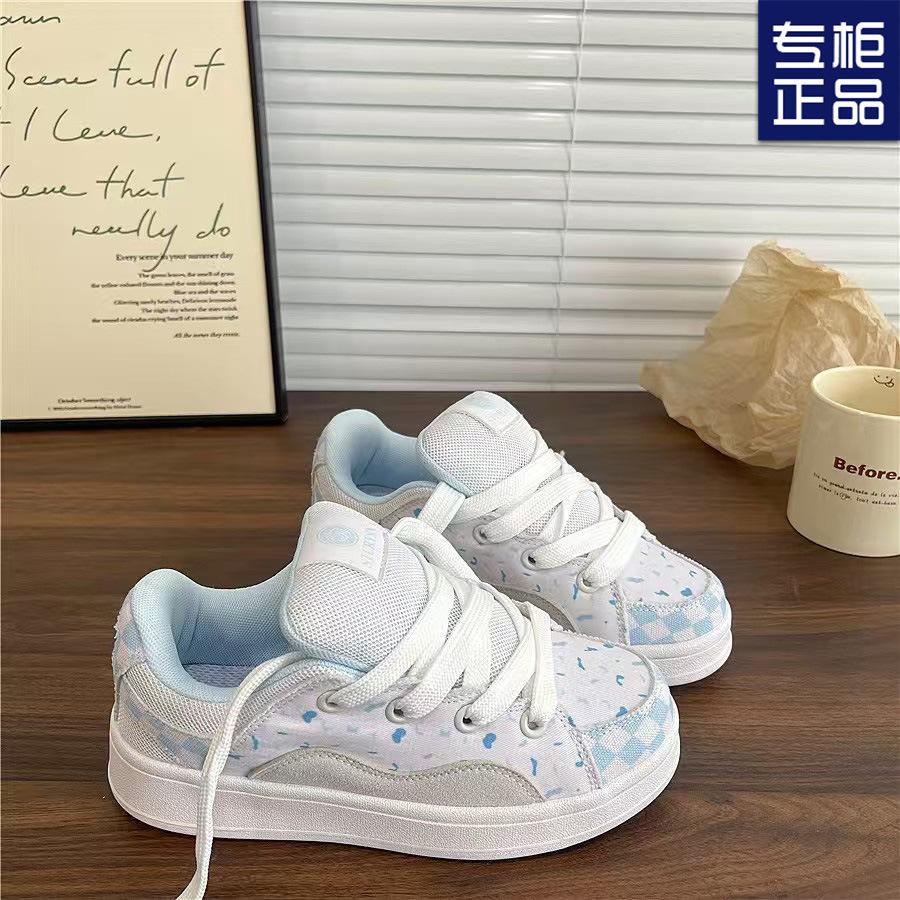 2025 Spring New Student Versatile Sports Casual Board Shoes Korean Version of the Design Sense Color Matching Bread Shoes Women's Fashion Trend