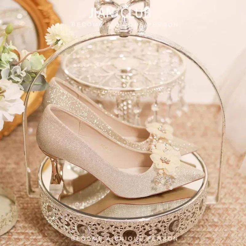 Женские туфли на низком каблуке, модные цветочные свадебные туфли-лодочки, женские новые туфли на каблуках со стразами и бусинами для женщин