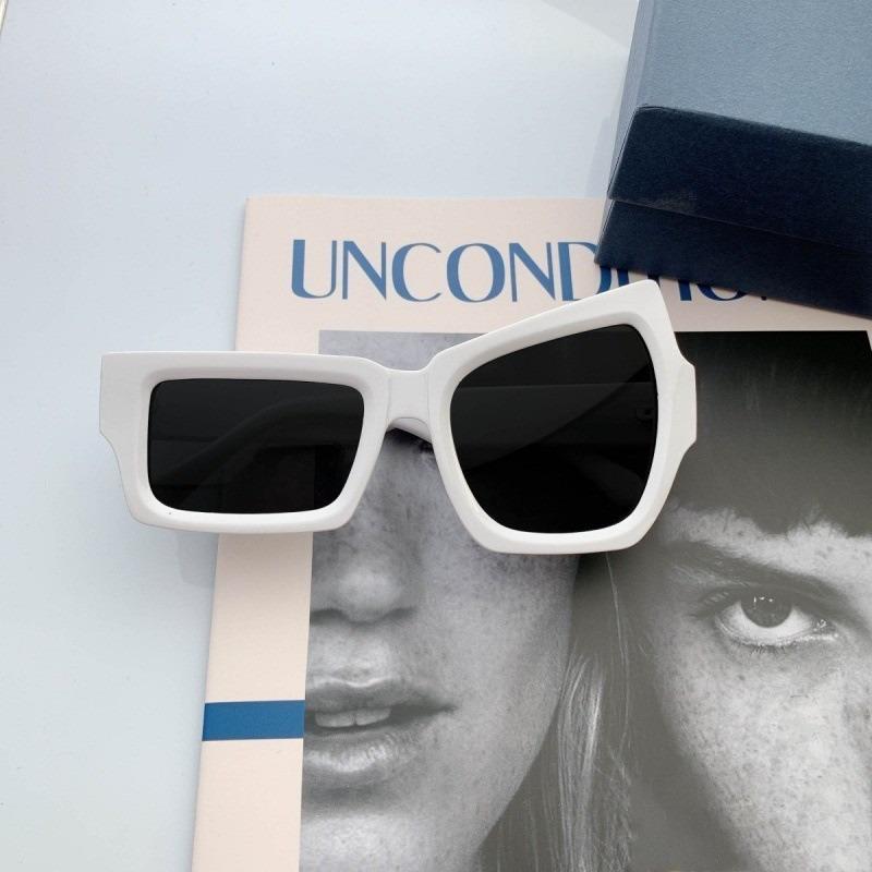 Забавные солнцезащитные очки для женщин, вызывающие удивление унисекс солнцезащитные очки для мужчин, модные неправильного размера, защита UV 400, линзы из поликарбоната, оправа по всему периметру