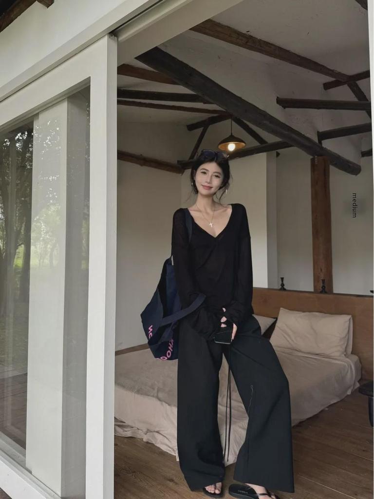 Women's Sheer White V-Neck Long-Sleeve Summer Blouse - Loose Fit, Sun Protection, Casual Top