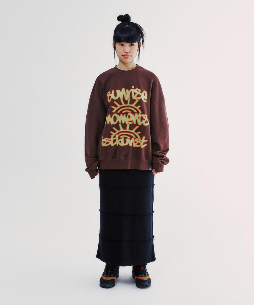 ISTKUNST Sunrise Moment Sweatshirts_Brown(Ik2Esmm441A)