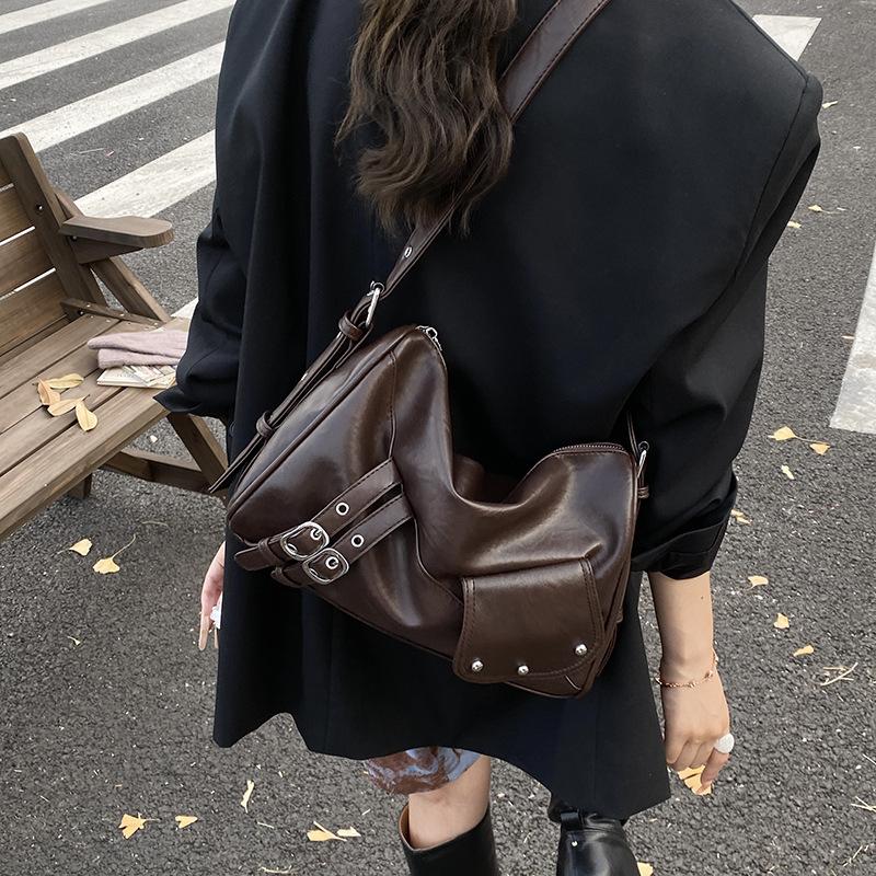 Ретро мода 2025 новая сумка-тоут для поездок большой вместимости, нишевая сумка-мессенджер класса люкс, сумка на плечо