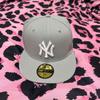 Б/у New Era 59FIFTY New York Yankees Серый x Белый