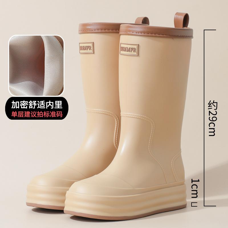 Женские дождевые ботинки 2025 новые водные ботинки для девочек нескользящие резиновые ботинки для женщин-студенток водонепроницаемые бархатные водные ботинки средней высоты