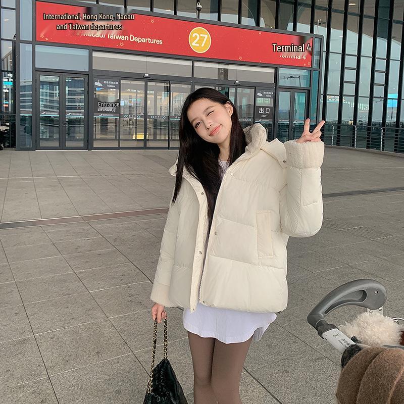 Женская зимняя хлопковая куртка пэчворк 2024 года с манжетами из овчины - Короткий европейский стиль