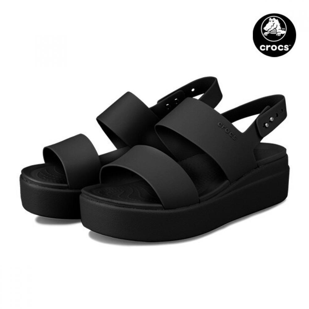 Crocs Женские босоножки-тапочки Brooklyn на низком танкетке и толстом каблуке, черные 206453 060