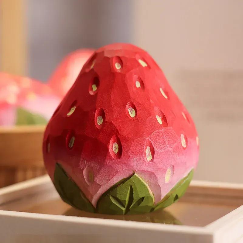 Strawberry Handmade Wood Carving Ornament Household Simple Healing Office Desktop Fruits Ornament Gift for Girlfriend's Birthday