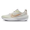 Nike Interact Run Light Bone Bright Mandarin женские кроссовки кремовый парус ледяной персик FD2292-001