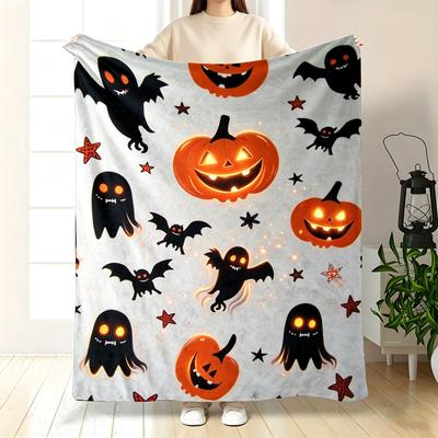 Comfortable And Soft Flannel Blanket with Pumpkin And Bat Patterns, Multi-Purpose, Suitable for Sofa/Bed/Car/Office