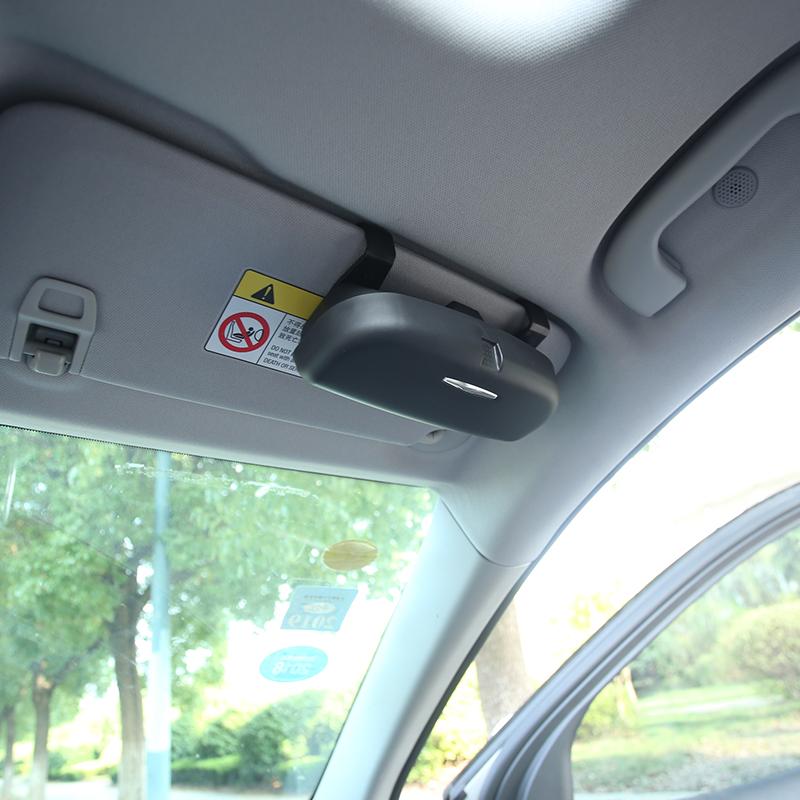 Car Glasses Case General Car Glasses Clip Sunglasses Sunglasses Storage Box for Renault Koleos Kadjar Duster for Samsung QM6