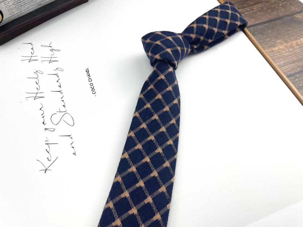 Men'S And Women'S Japanese Retro British 6Cm Narrow Tie Coffee Color Gray Blue Casual Grid, Get Married At Work