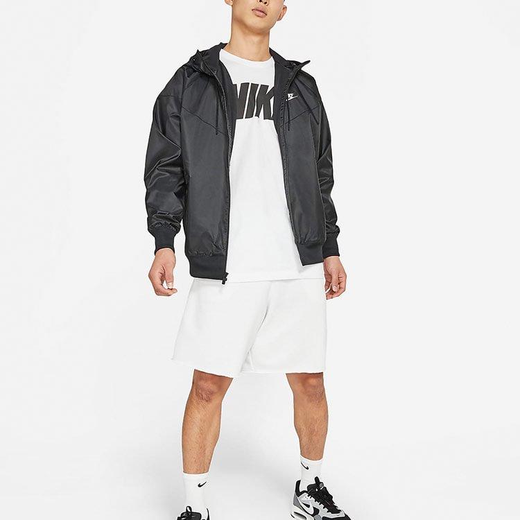 Nike Куртка WINDRUNNER Мужская Черная DA0002-010