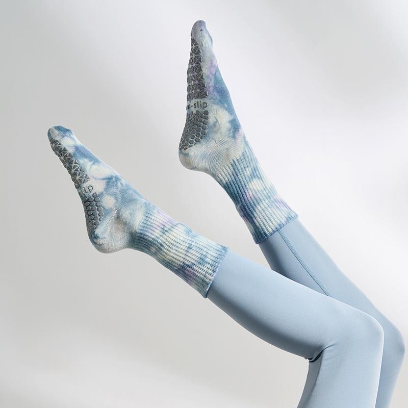 Носки для йоги до середины голени с принтом тай-дай в горошек, нескользящие - Женские влагоотводящие фитнес-носки на весну/лето
