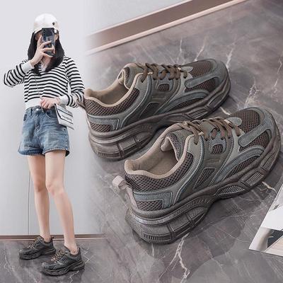 Женские модные кроссовки 2024 года, полностью черные, с нескользящей подошвой — осенняя версия