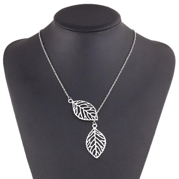 Korean fashion trend wild forest-based metal leaf pendant necklace clavicle short section of double-leaf Zircon free shipping
